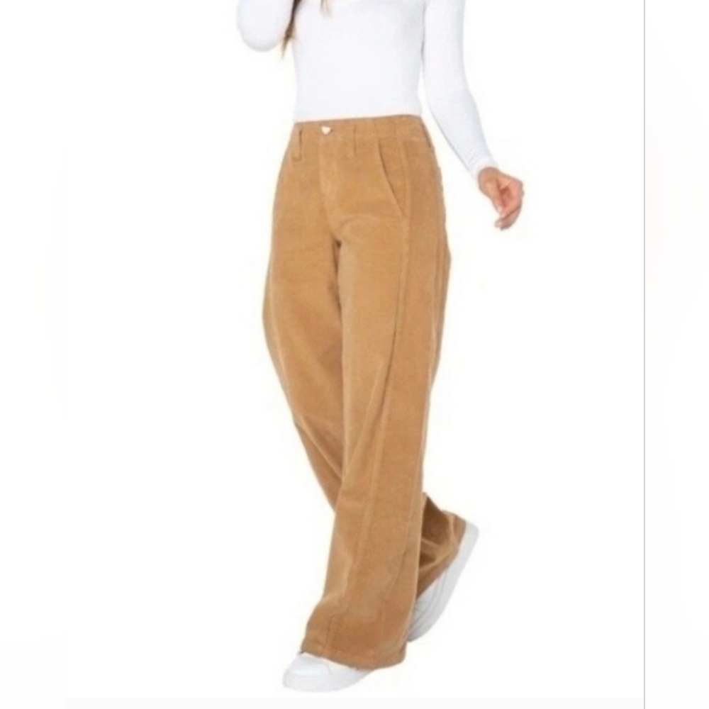 Urban Outfitters Wide Leg Corduroy Pants in Camel